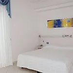Elaia Garden فندق 3*