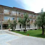 Elaia Garden فندق 3*