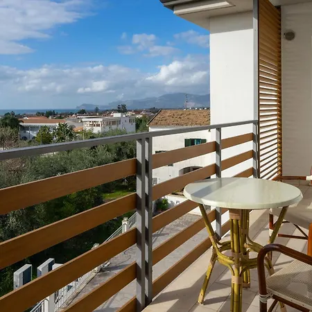 Elaia Garden ホテル スペルロンガ